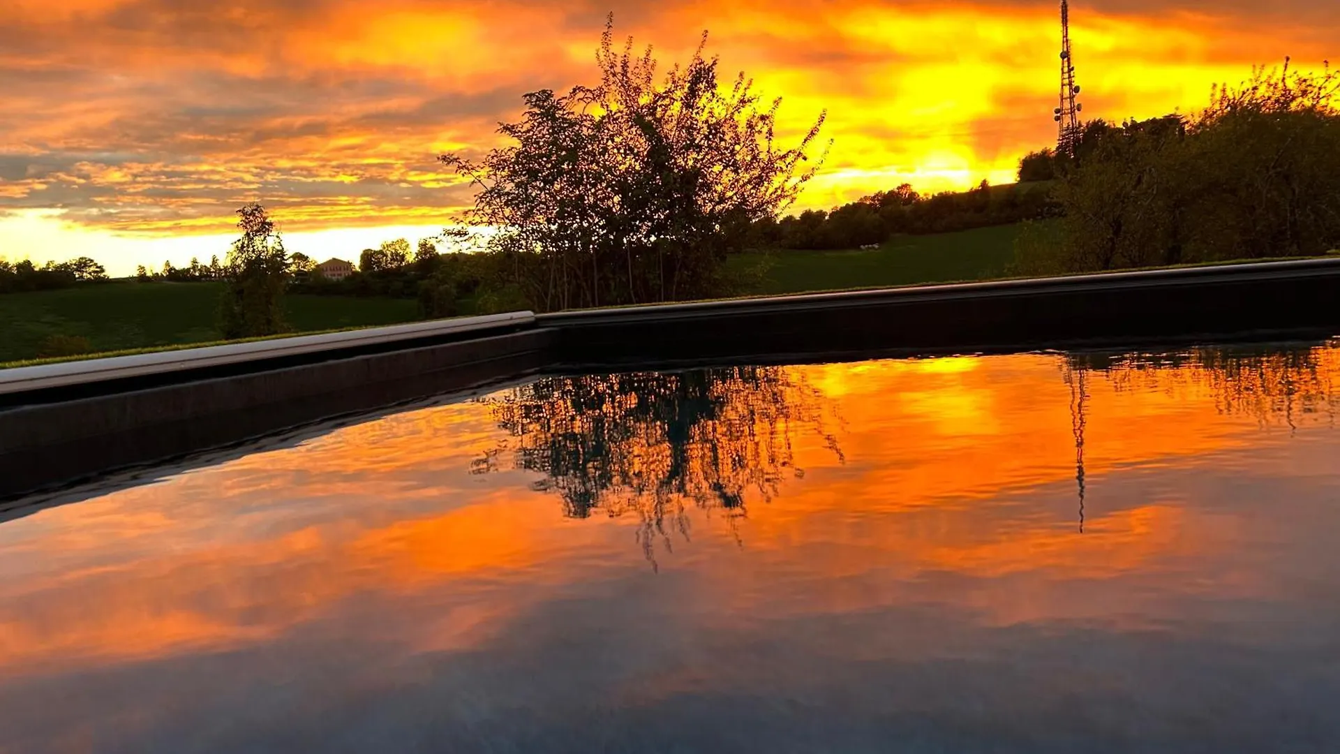 بيت للعطل فيلا Casa Sunset Hill بولونيا